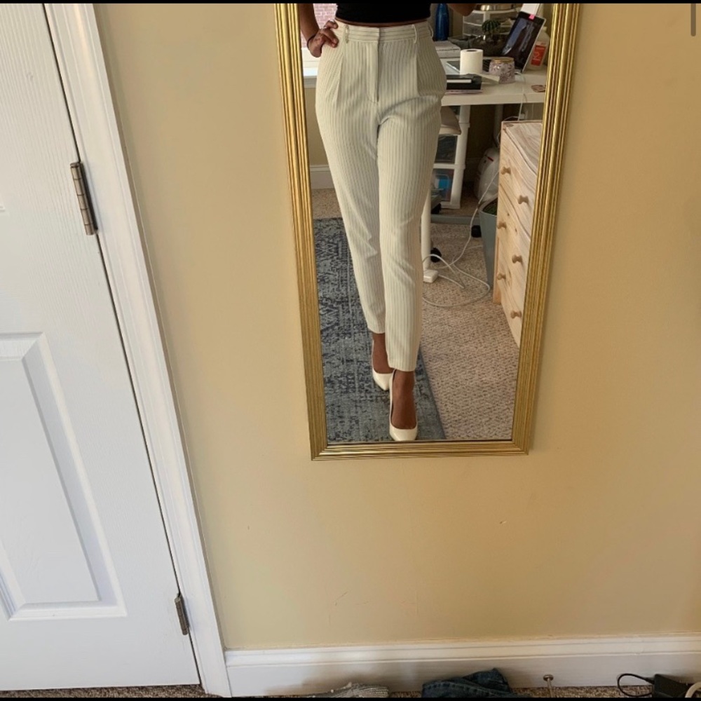 Uniqlo dress/work pants🤍🖤